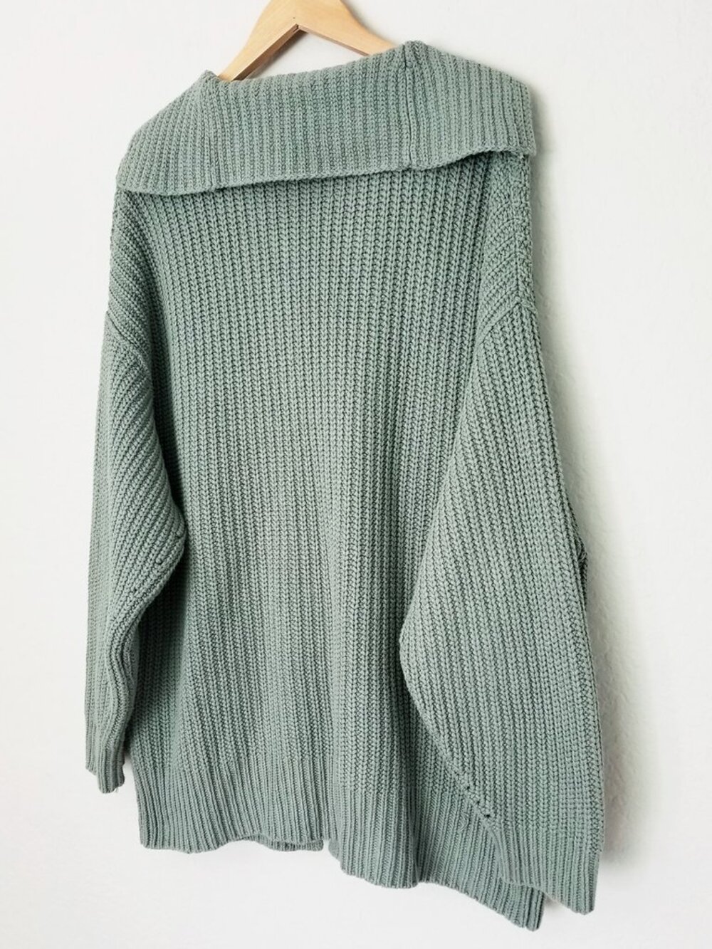 Free People Swim Too Deep Oversized Cardi Longline Cardigan M Seafoam Green $158 - Picture 7 of 16